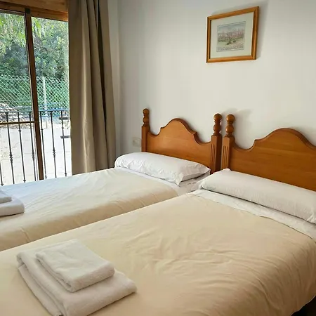 Apartamentos La Muela - Chulilla Exterior photo